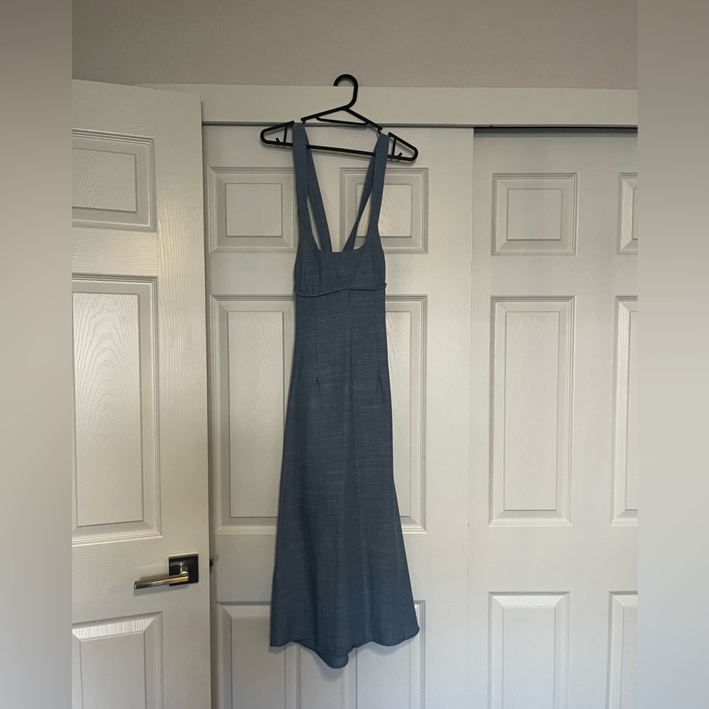 Crescent denim a-line cross tie dress. Size xs, worn once.